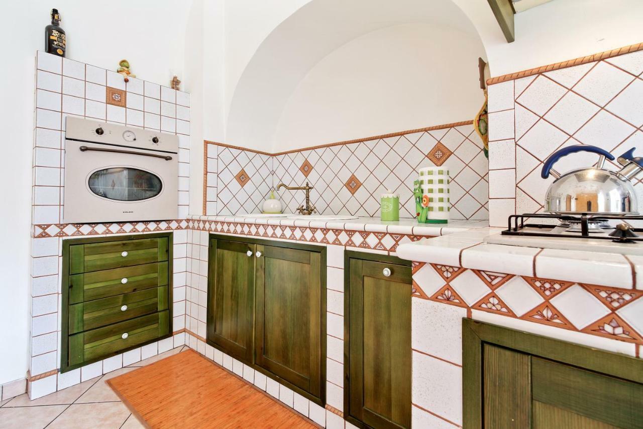 Central Balcony Apartment Κατάνια Εξωτερικό φωτογραφία