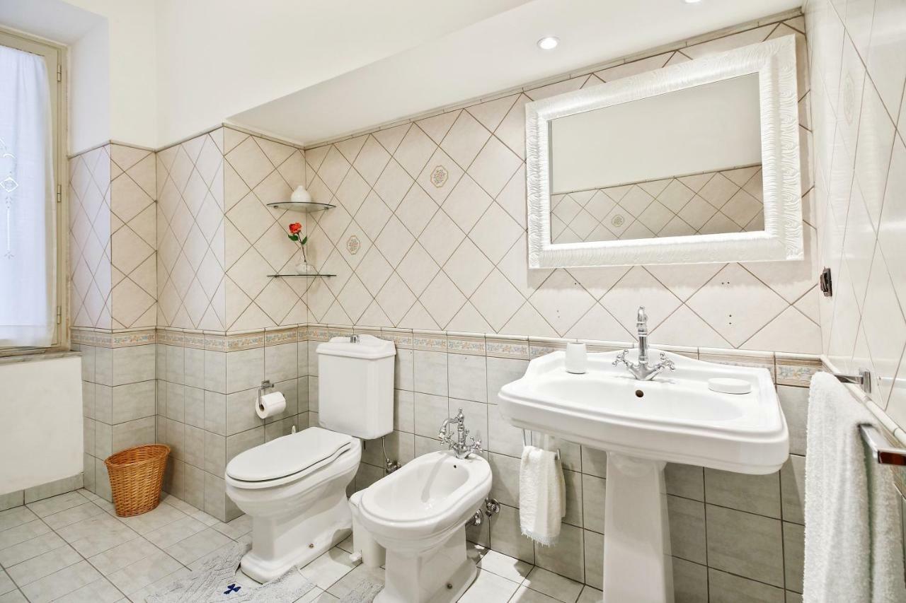 Central Balcony Apartment Κατάνια Εξωτερικό φωτογραφία