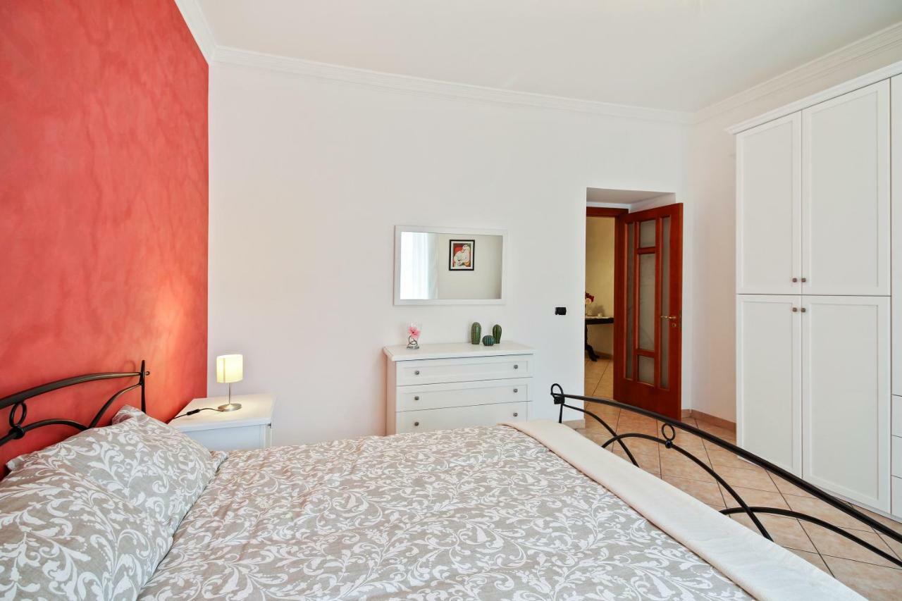 Central Balcony Apartment Κατάνια Εξωτερικό φωτογραφία