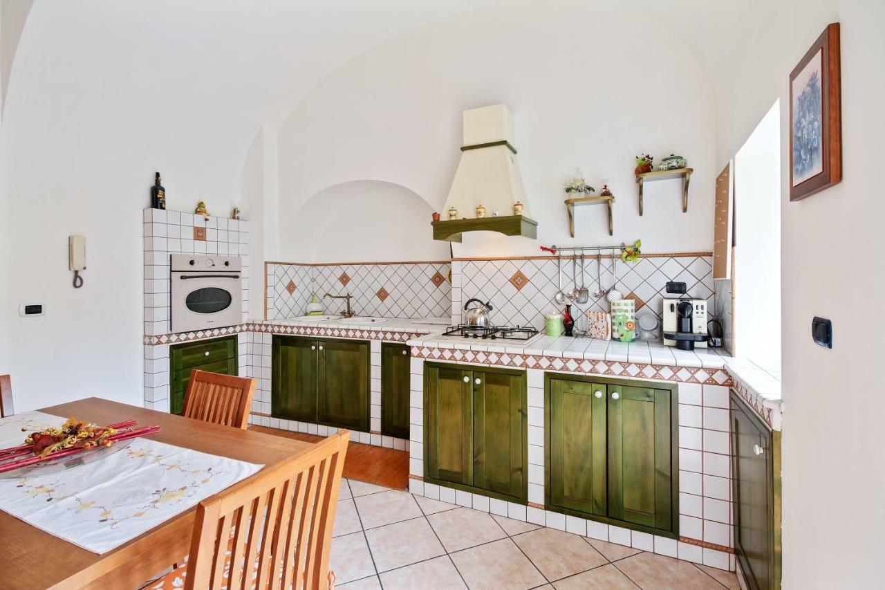 Central Balcony Apartment Κατάνια Εξωτερικό φωτογραφία