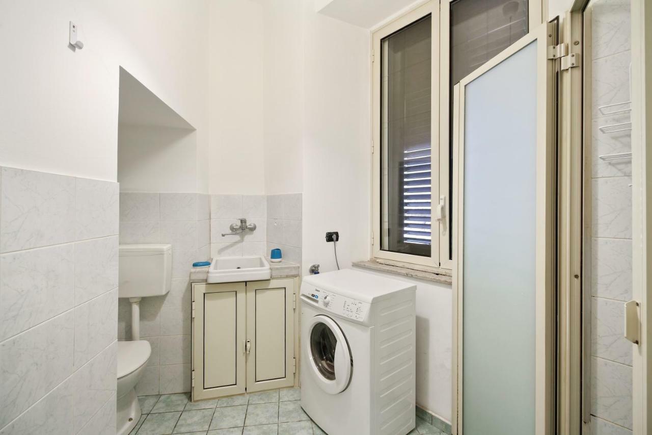 Central Balcony Apartment Κατάνια Εξωτερικό φωτογραφία
